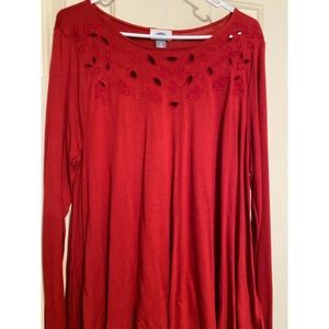 Never worn Old Navy long-sleeved swing blouse!